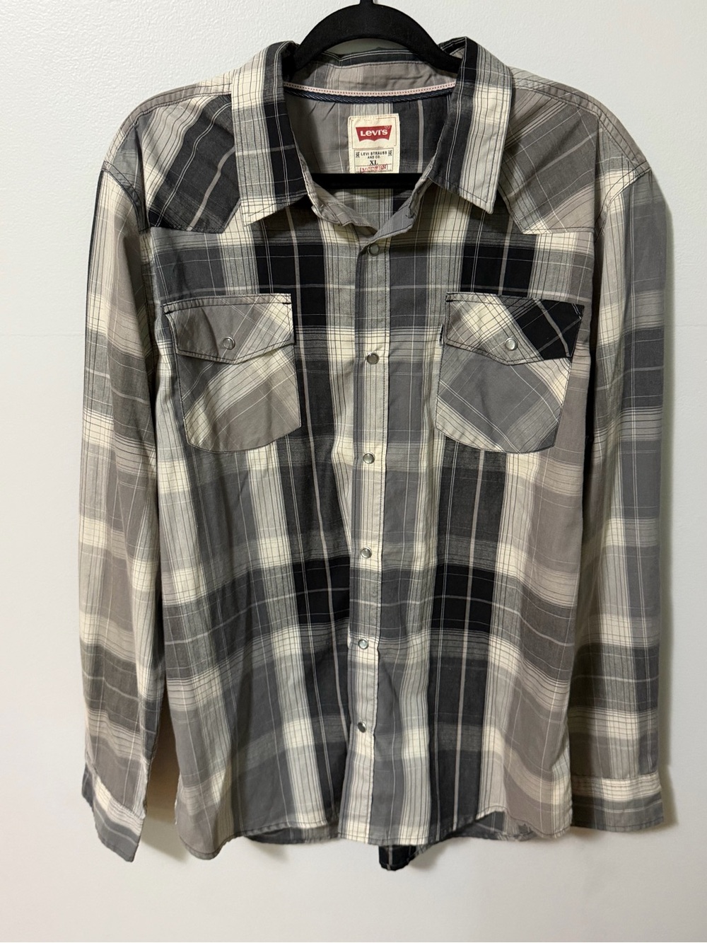 Levi’s Men’s XL Plaid Western Pearl Snap Shirt Gray Black Long Sleeve